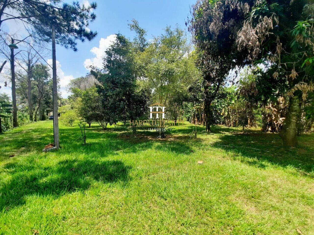 Rancho com 3 quartos, à venda por R$ 450.000 - Centro - Mococa/SP