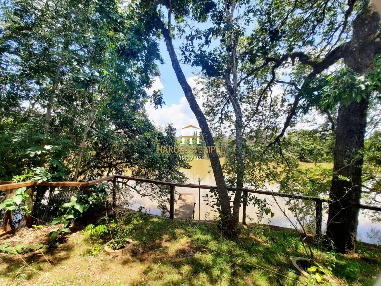 Rancho com 3 quartos, à venda por R$ 450.000 - Centro - Mococa/SP