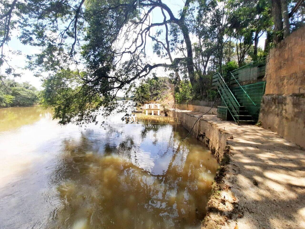 Rancho com 3 quartos, à venda por R$ 450.000 - Centro - Mococa/SP