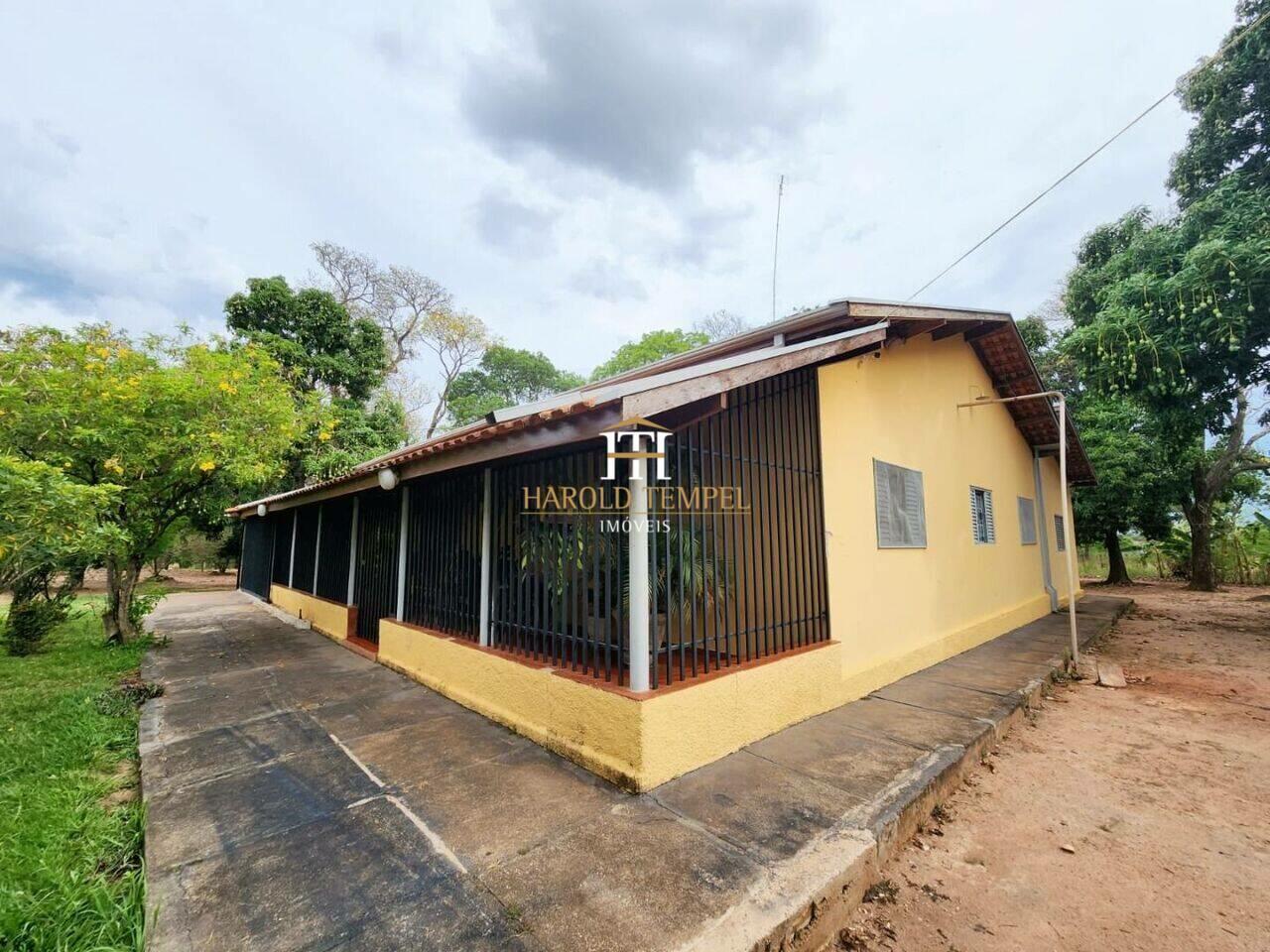 Sítio com 5 quartos, 72.600 m², à venda por R$ 1.000.000 - Centro - Mococa/SP