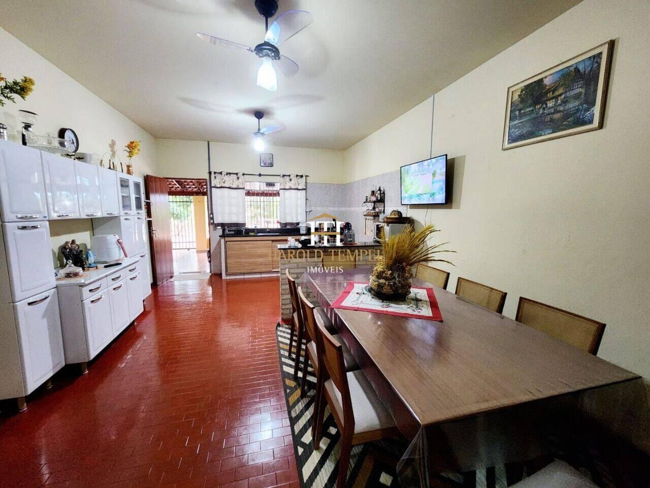 Sítio com 5 quartos, 72.600 m², à venda por R$ 1.000.000 - Centro - Mococa/SP